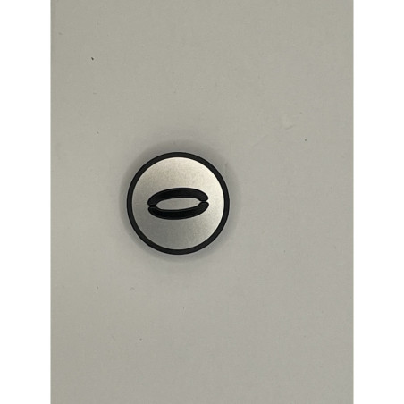 PASTILLE FINE KSS FOND GRIS SYM NOIR 0 KM801054G000