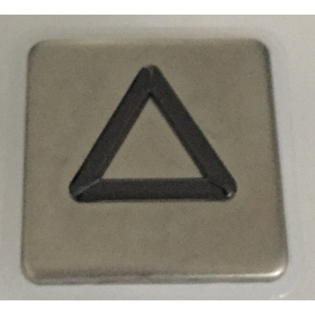 Tête de bouton BL carré inox avec collerette métal gravure : FLECHE MONTEE
